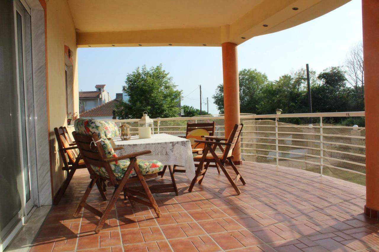 Maria'S Guesthouse 케라모티 외부 사진